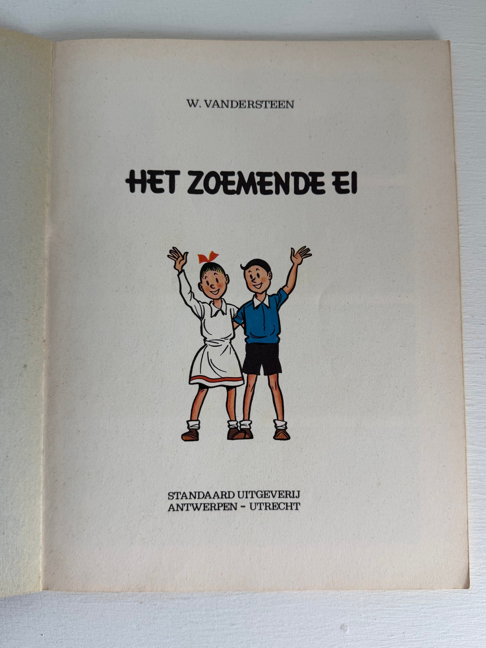 suske en wiske | het zoemende ei suske en wiske | het zoemende ei
